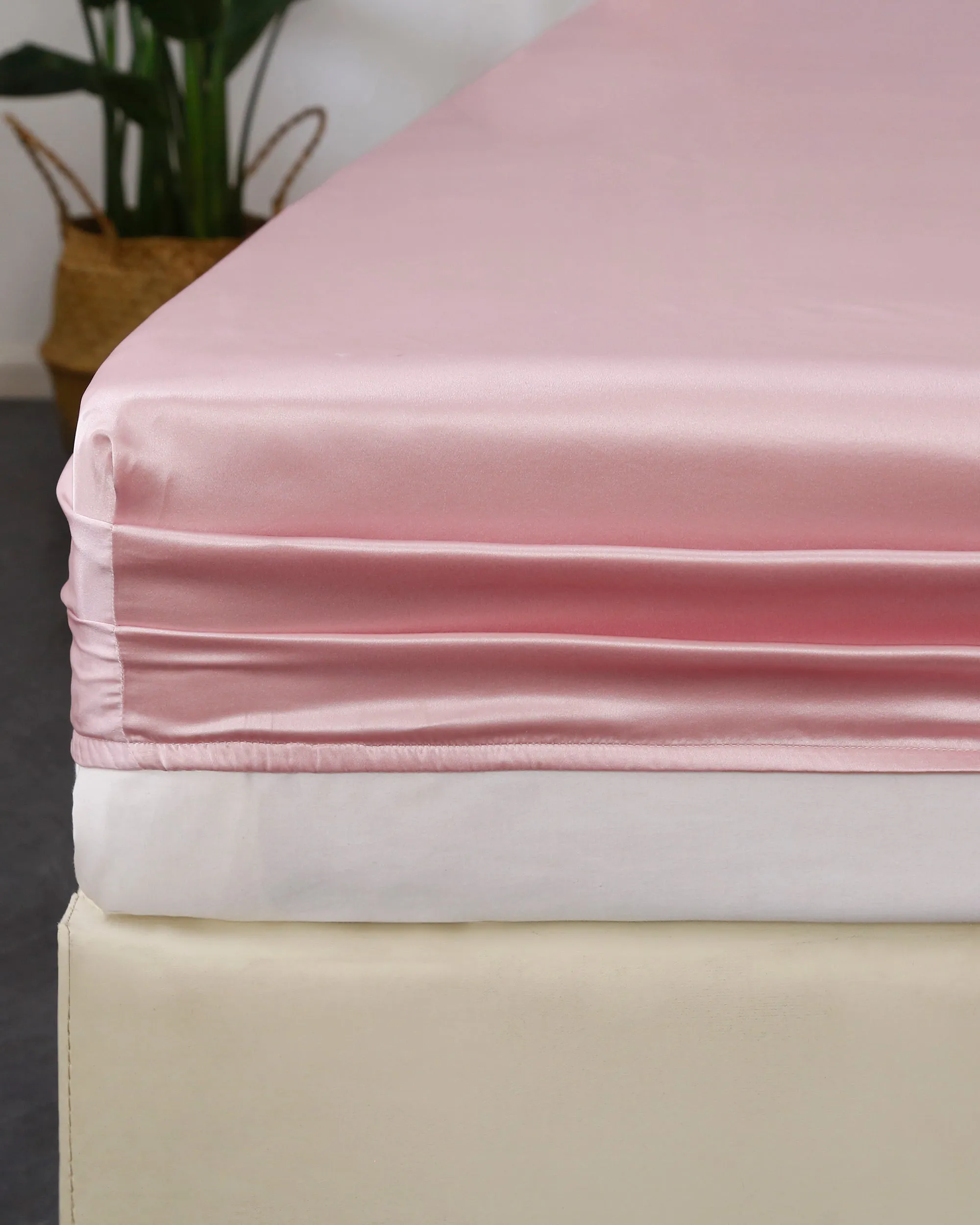 Clearance 22 MM Silk Fitted Sheet