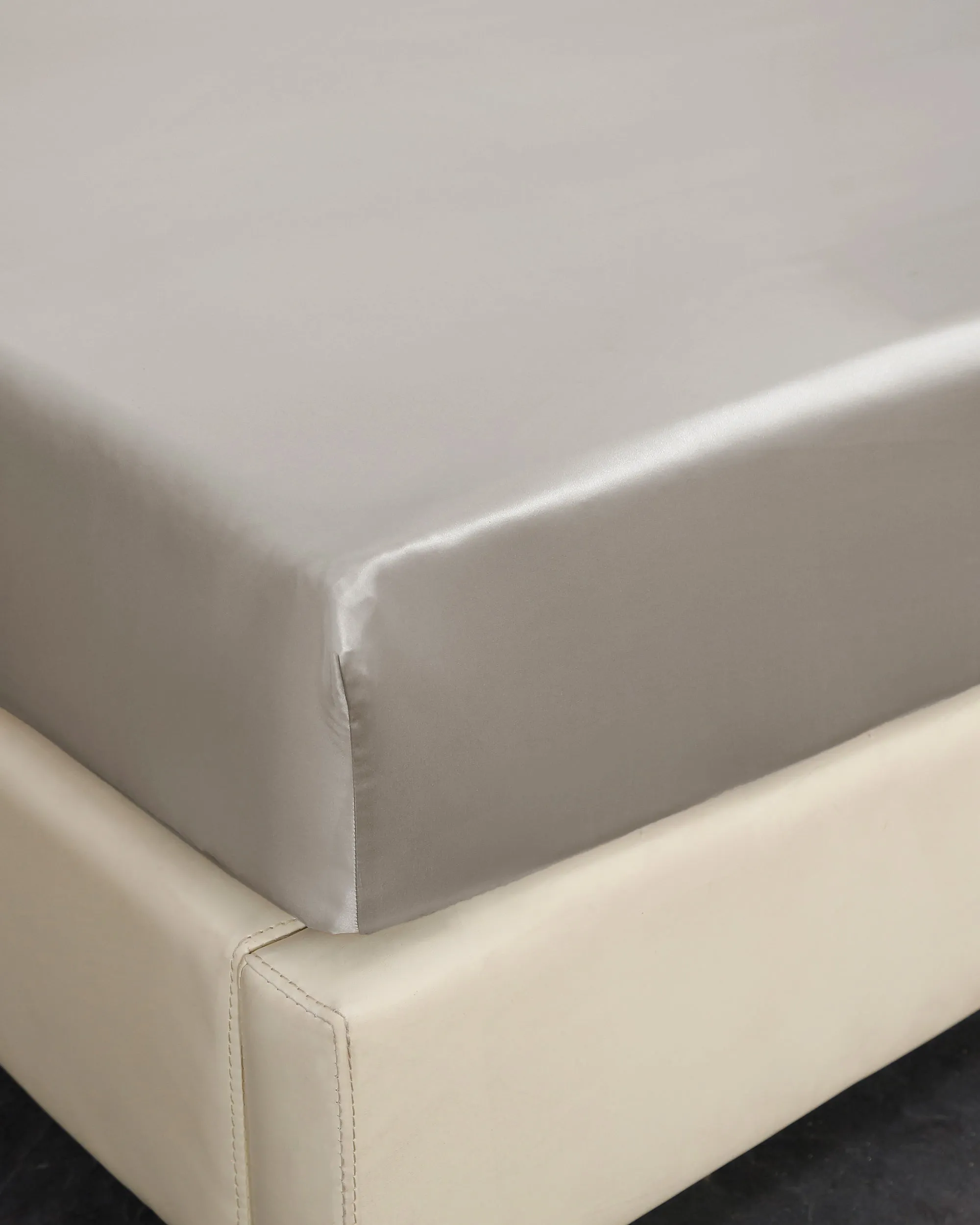 Clearance 22 MM Silk Fitted Sheet