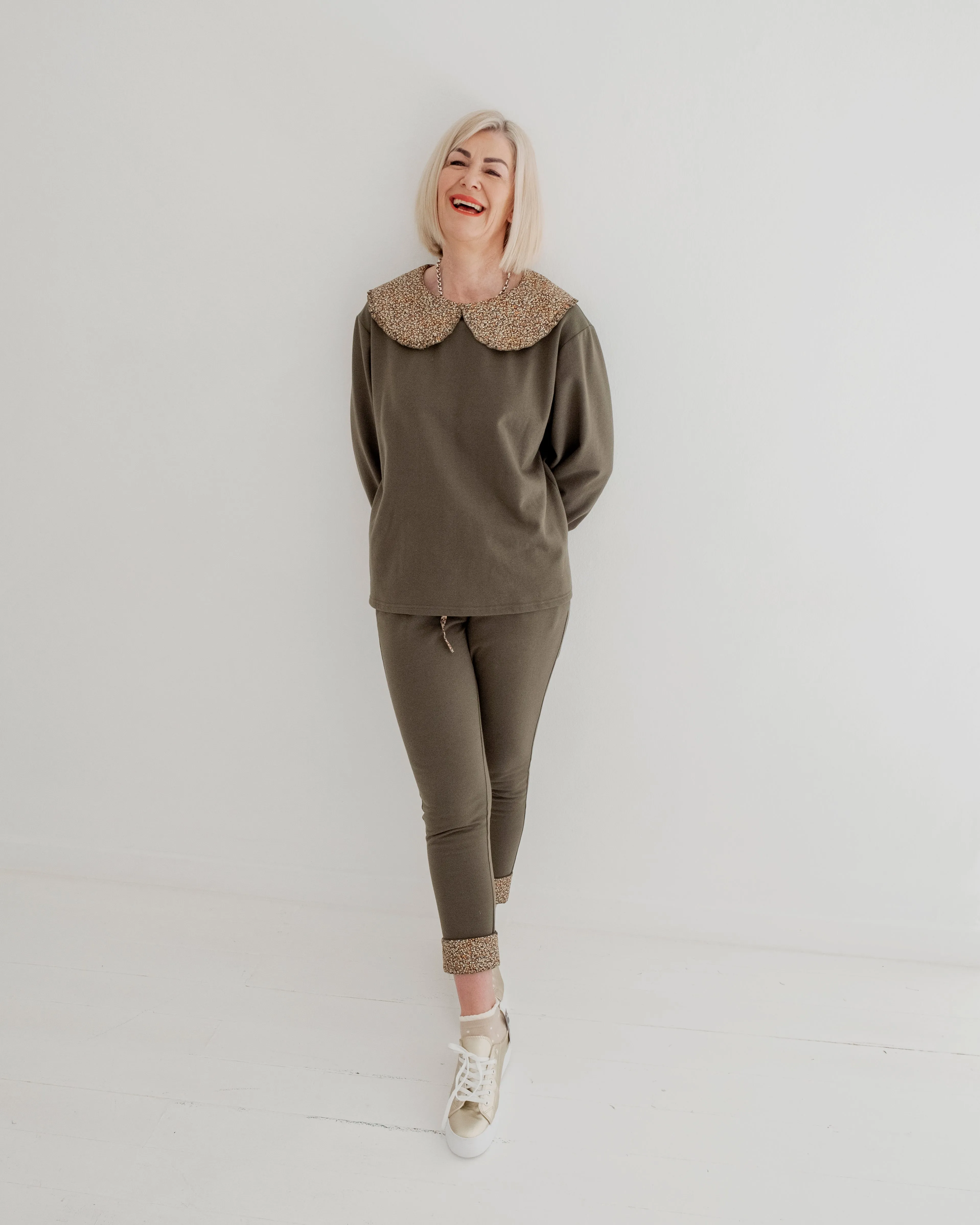 Floral Tracksuit Pants in Olive