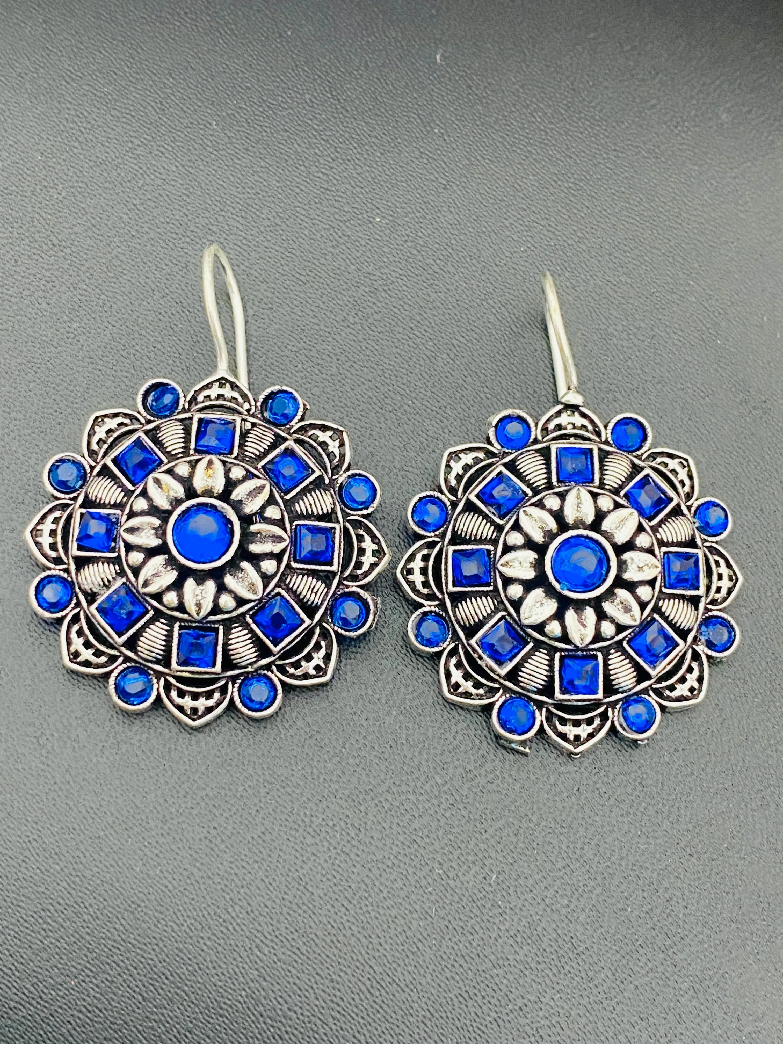 Gorgeous Floral Design Silver Plated Oxidized Blue Stone Studded Hook Earrings