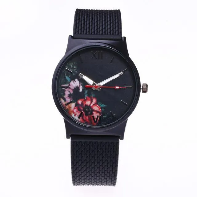 new Women Fashion Silicone Band Analog Quartz Wrist Watch