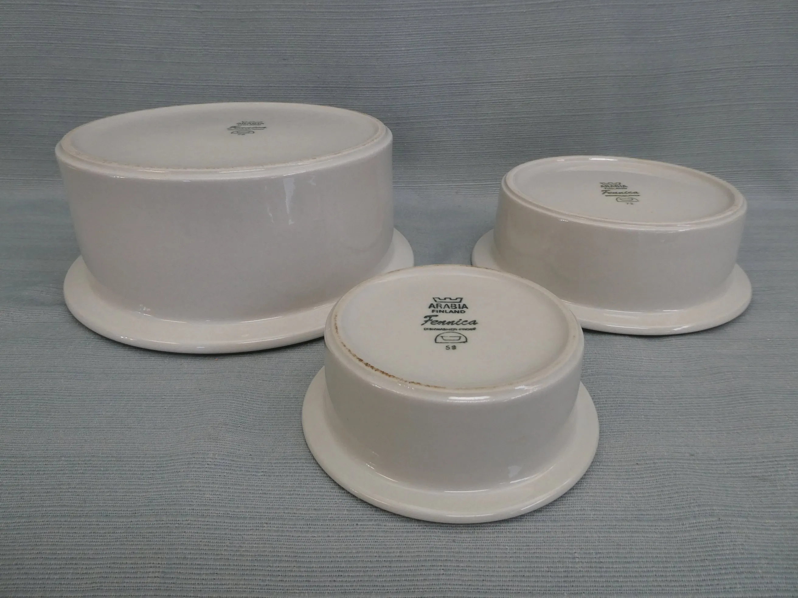 Set of 3 Arabia Finland "Fennica" Bowls - Very Good Condition