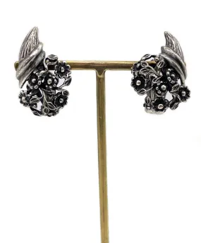 【USA輸入】ヴィンテージ NAPIER スターリングシルバー フローラル イヤリング/Vintage NAPIER Sterling Floral Clip On Earrings